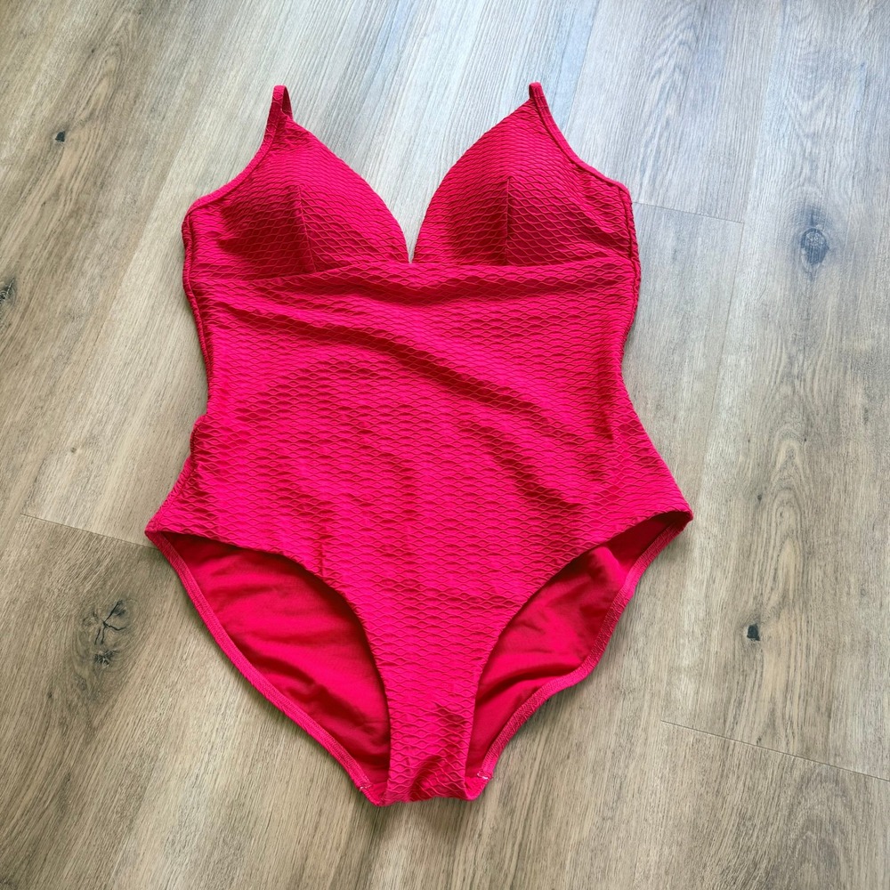 NWT Sea Level Swim Australia Red Textured One‎ Piece Swimsuit B/C Cup US 12